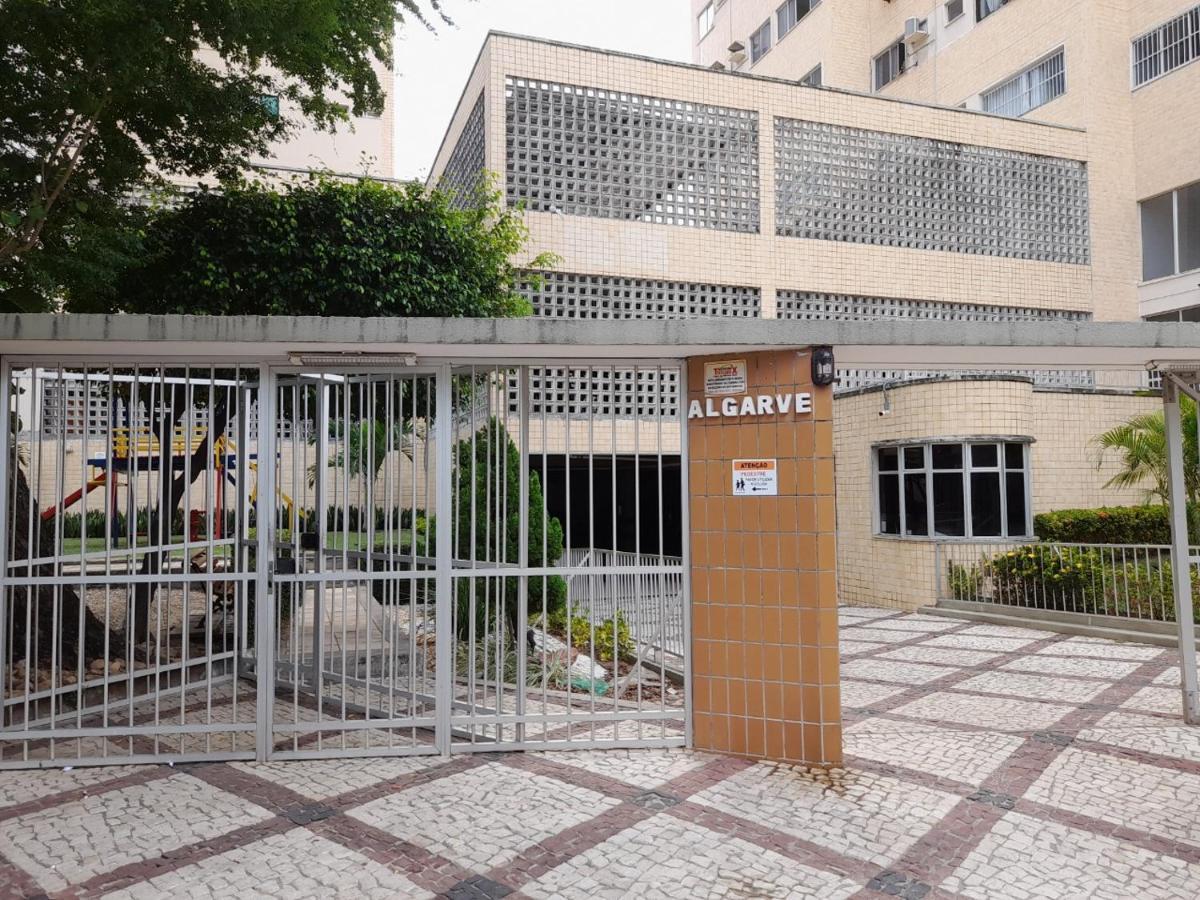 Apartamento Na De Iracema Com Vista Mar